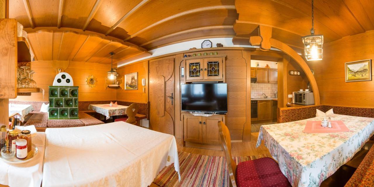 Pension Gulla - Ferienhaus Appartements B&B Neustift im Stubaital Exterior foto