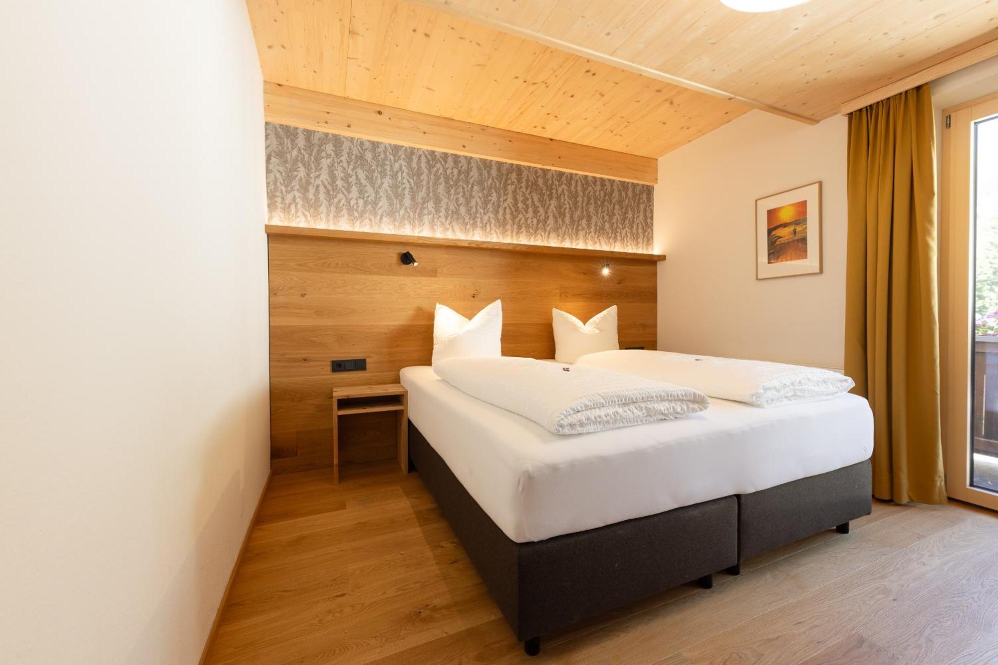 Pension Gulla - Ferienhaus Appartements B&B Neustift im Stubaital Exterior foto